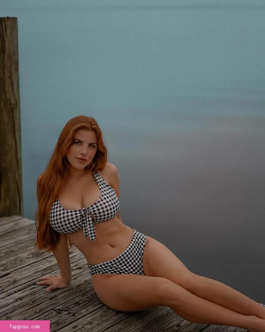 Samantha Vicha - Photo #35