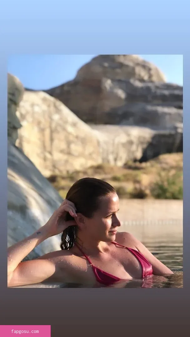 Shantel VanSanten - Photo #128