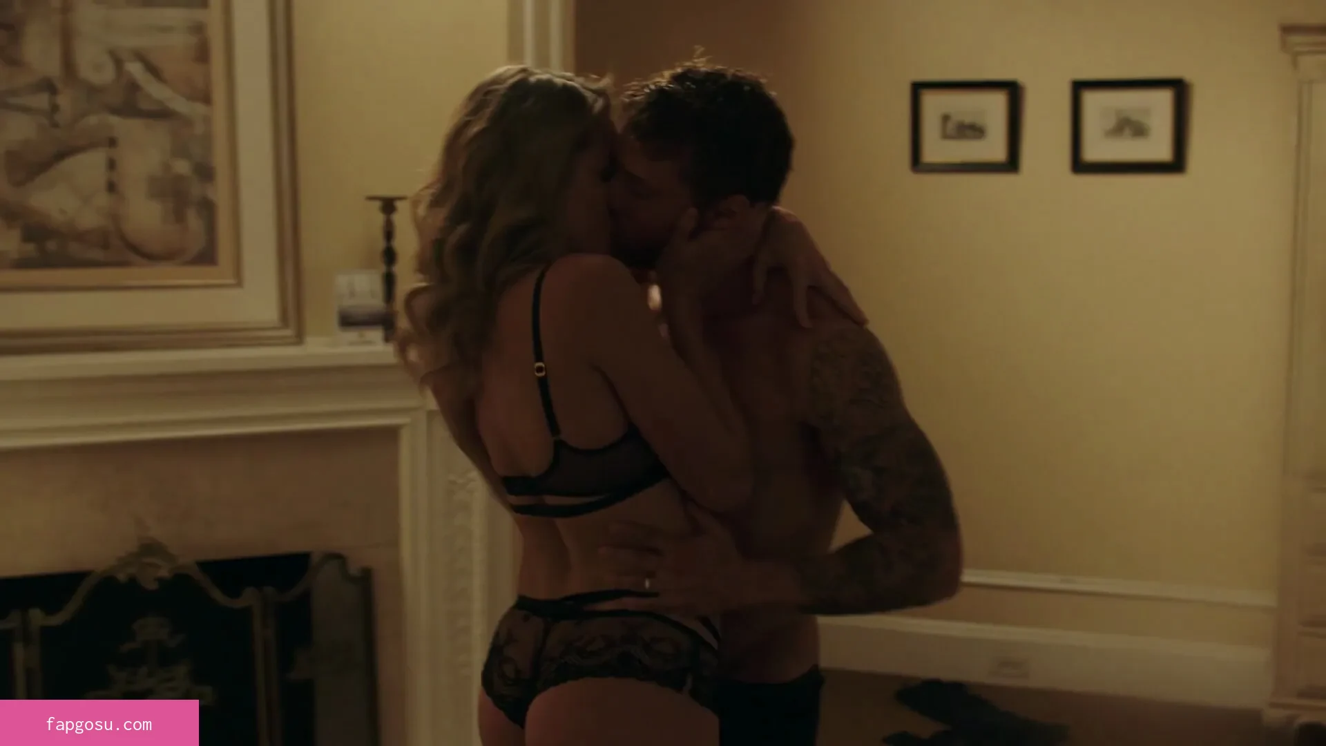 Shantel VanSanten