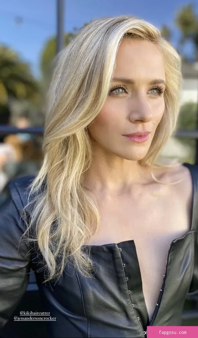Shantel VanSanten