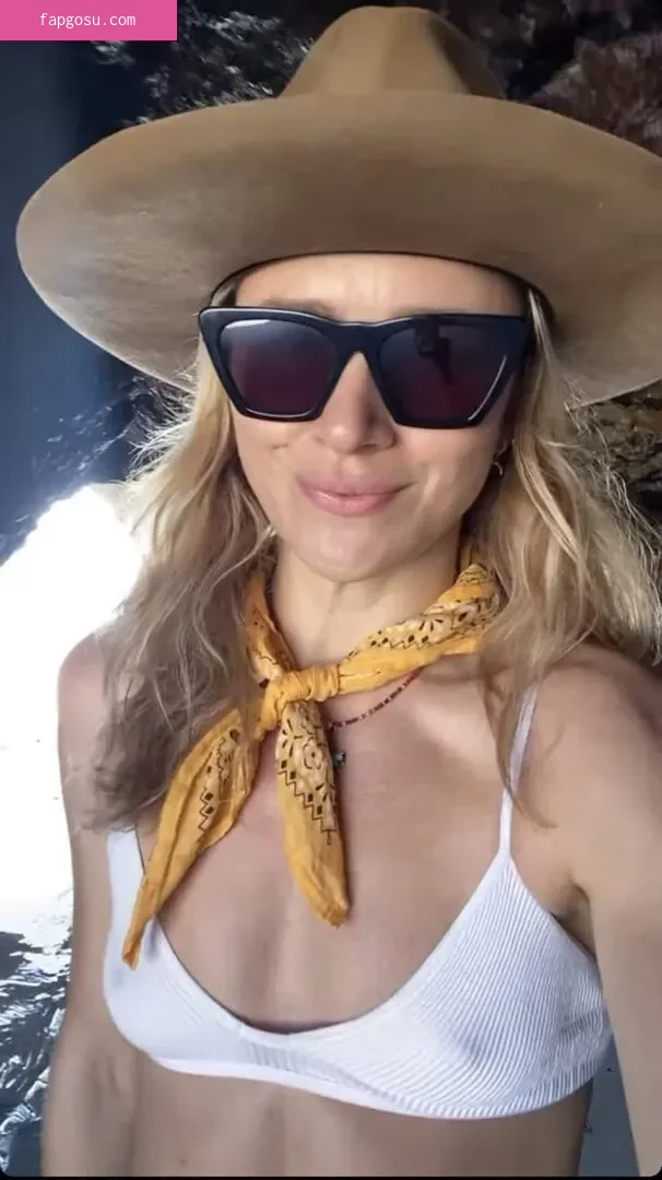 Shantel VanSanten - Photo #259