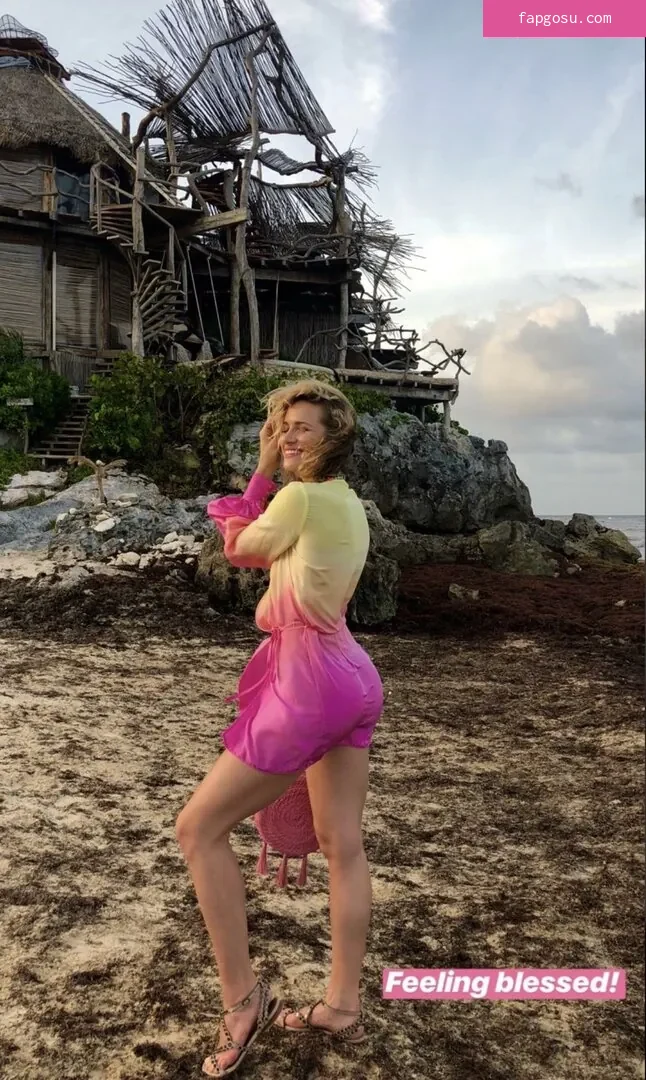 Shantel VanSanten
