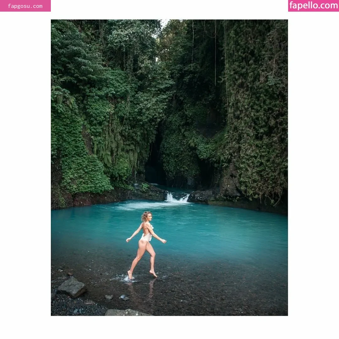 Shantel VanSanten - Photo #537