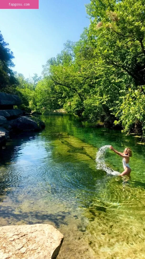 Shantel VanSanten - Photo #590