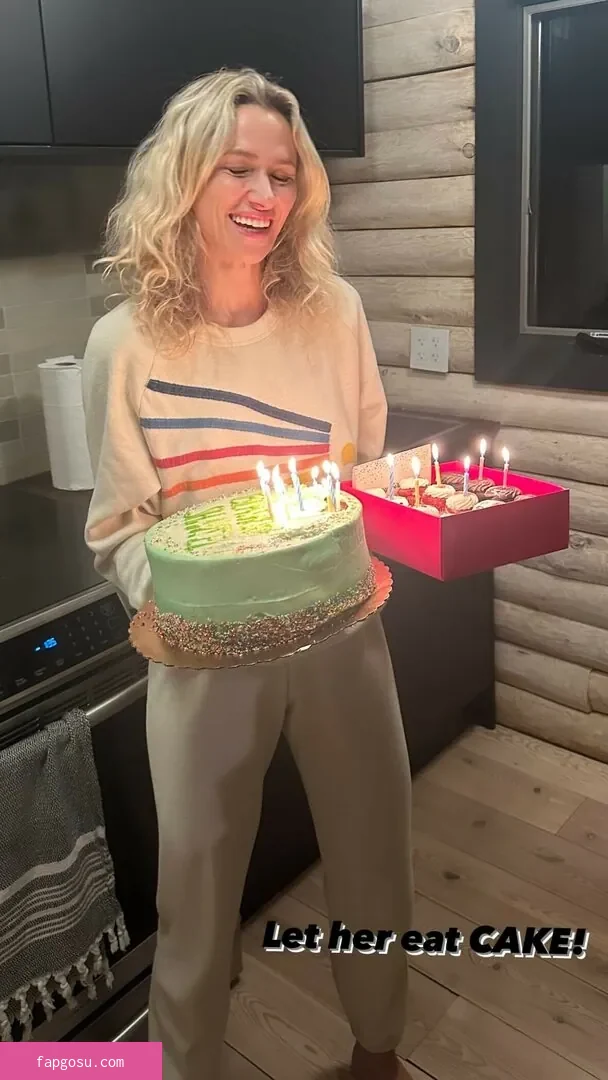 Shantel VanSanten