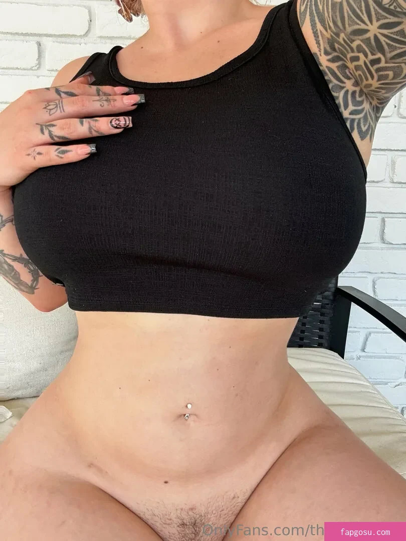 Skylar Vox