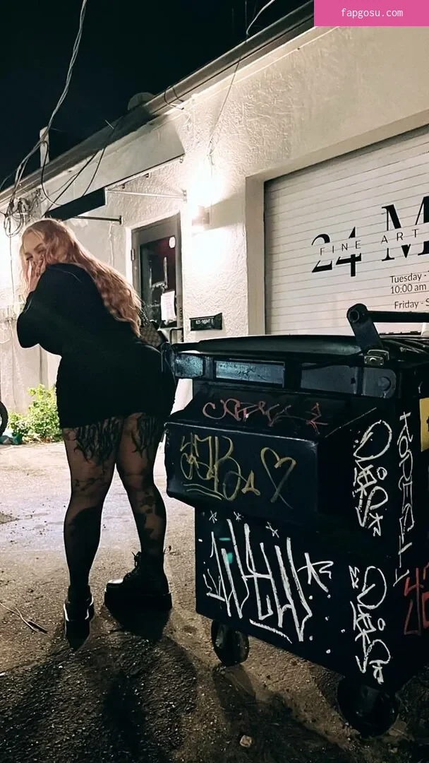 Skylar Vox