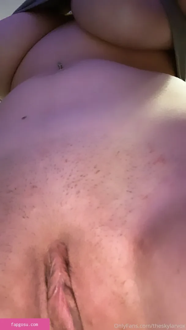 Skylar Vox