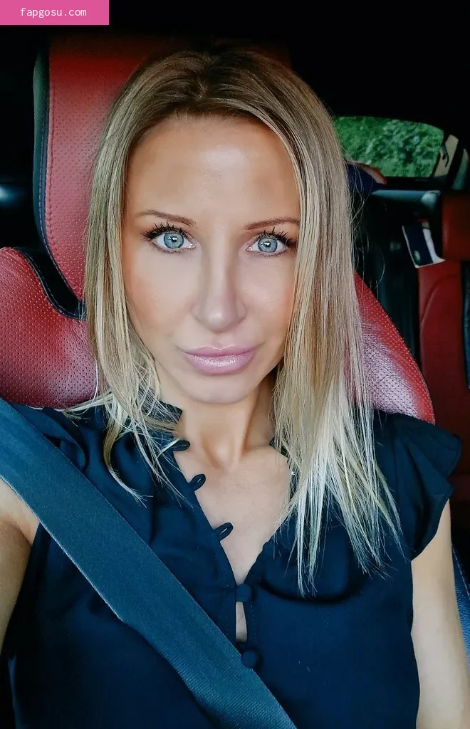 Sarah Wright