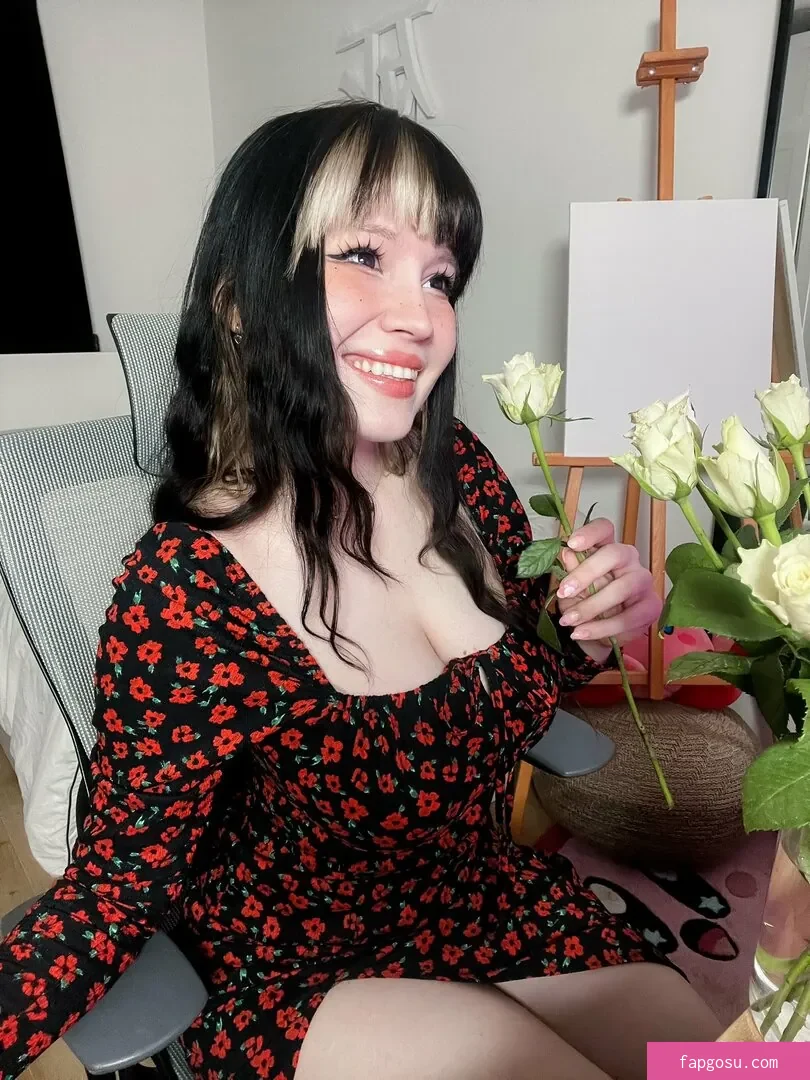 Shini Waifu