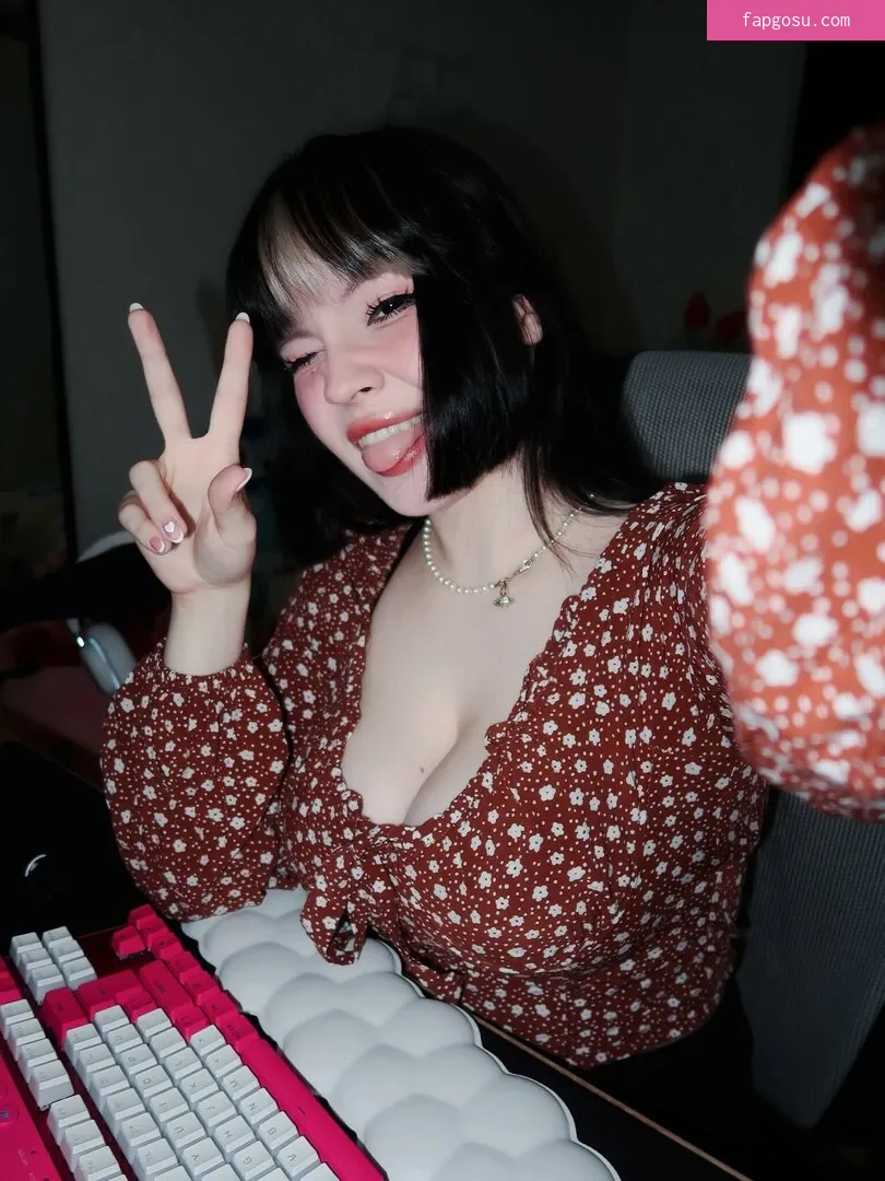 Shini Waifu
