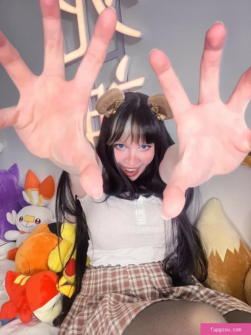 Shini Waifu