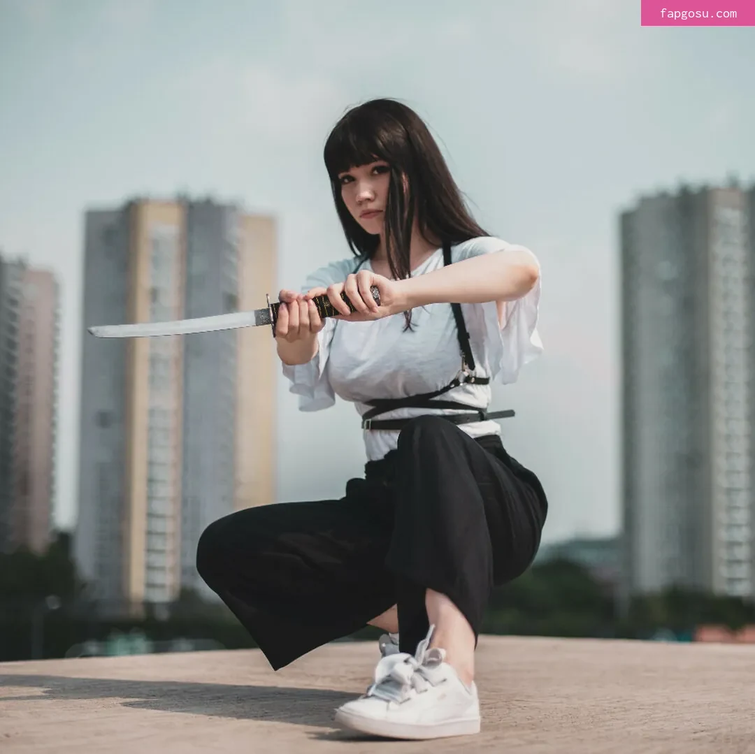 Shini Waifu
