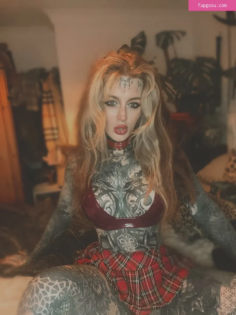 Sophie Wilde