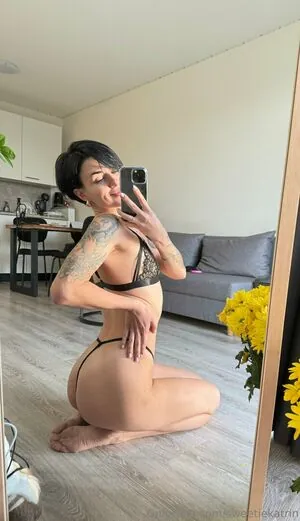 sweetiekatrin content