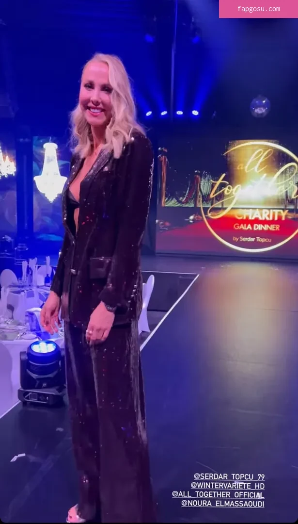 Sylvia Walker - Photo #211