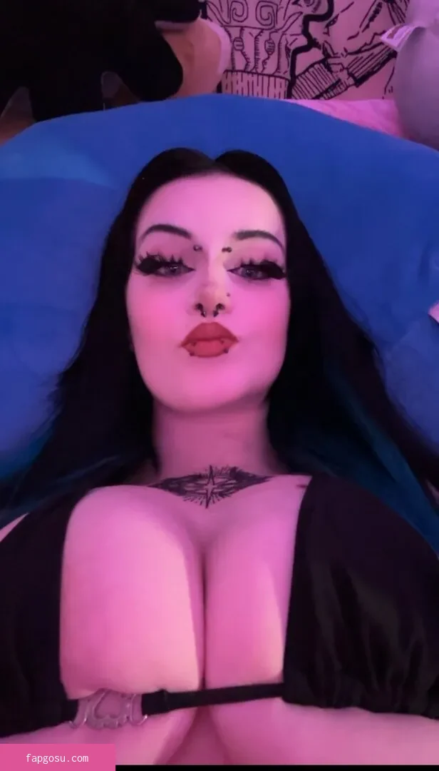 sylvieexo