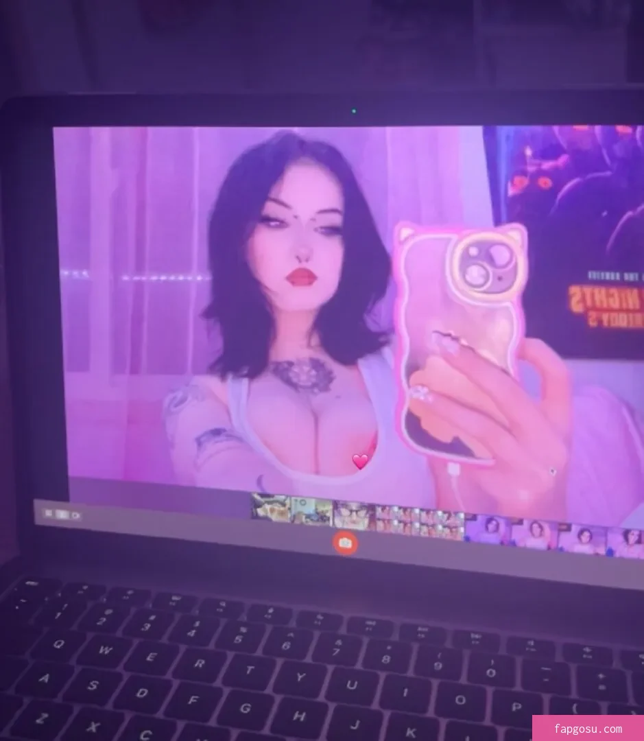 sylvieexo
