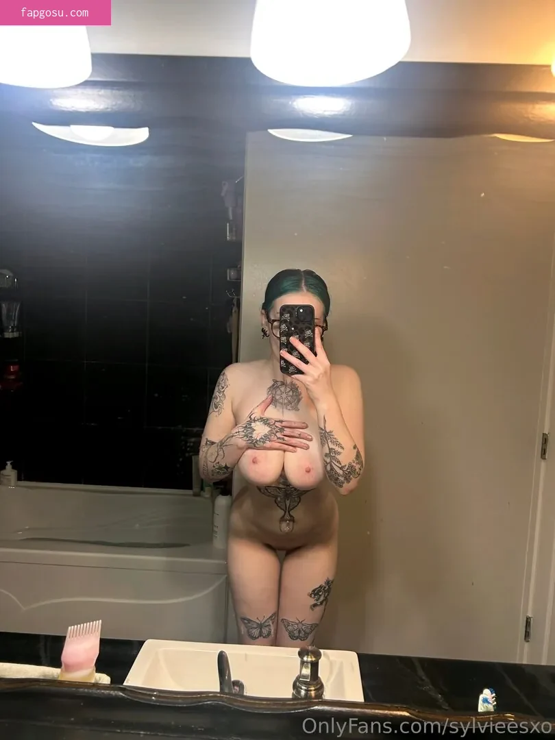 sylvieexo