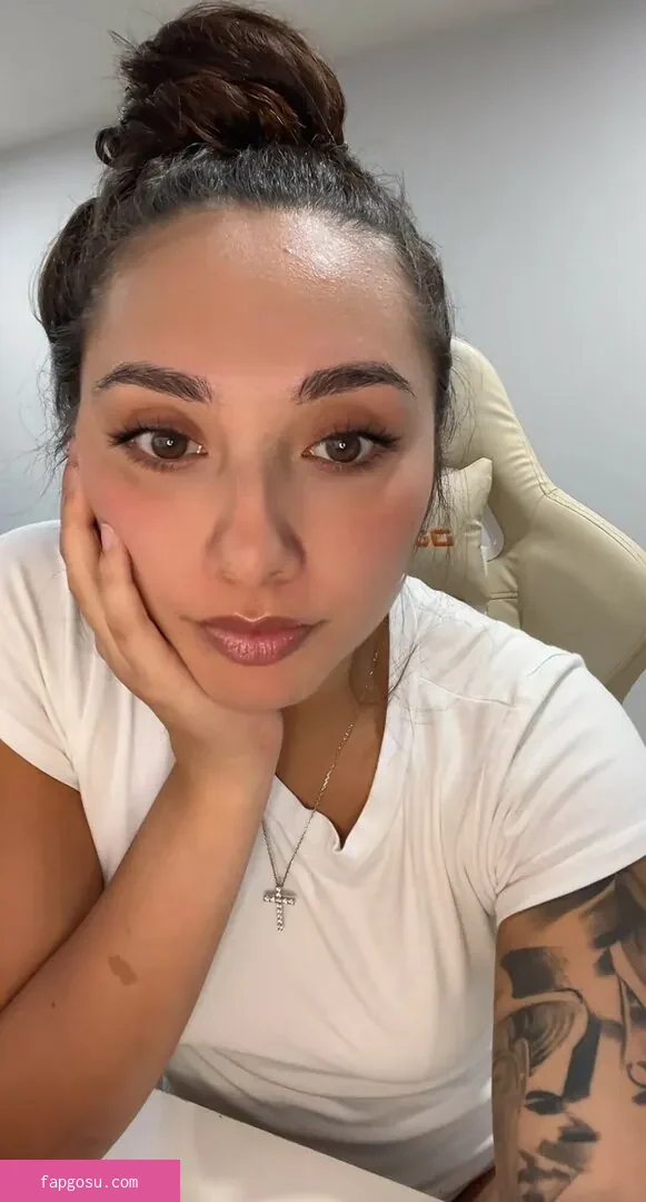 Theegoldenrose