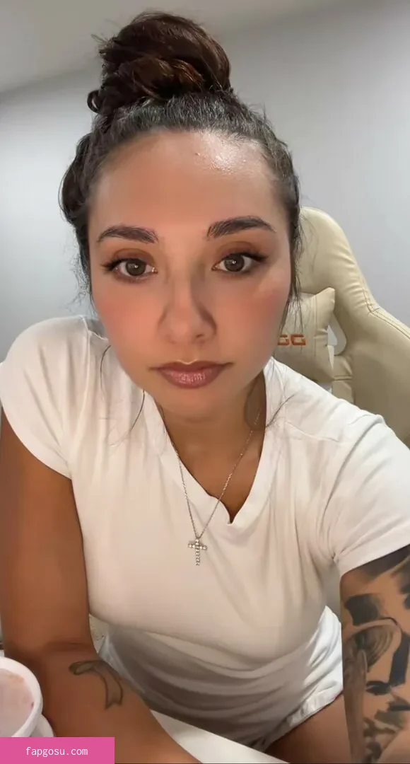Theegoldenrose