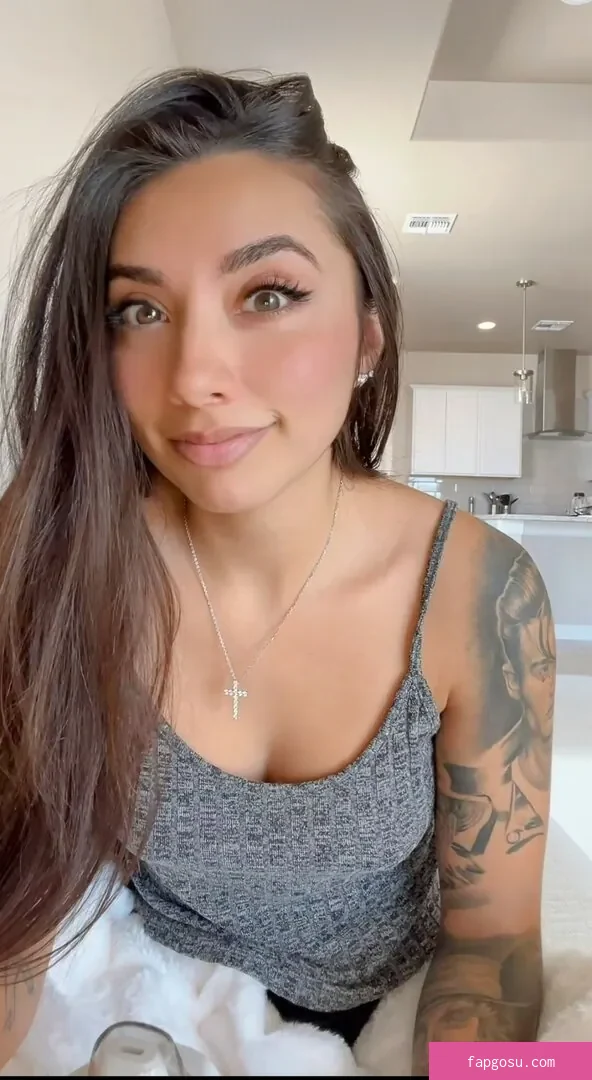 Theegoldenrose