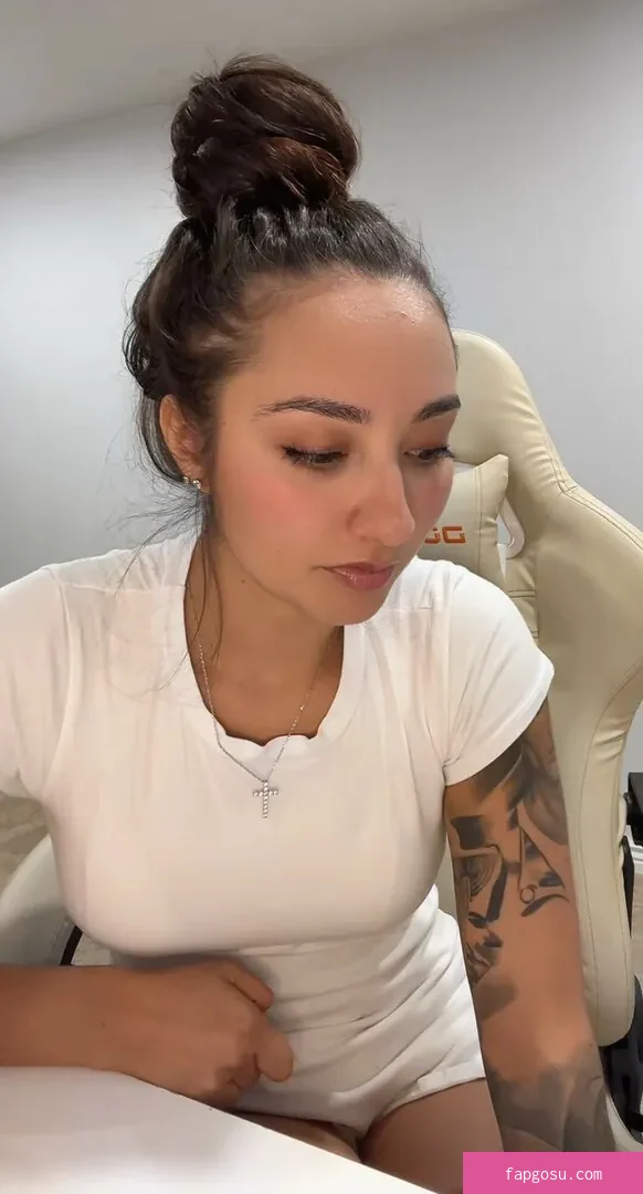 Theegoldenrose