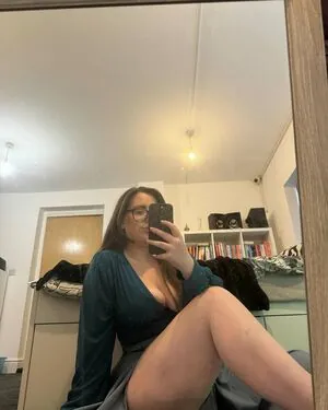 Tamzinisanerd content