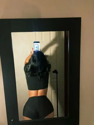 Tayaluxxx content