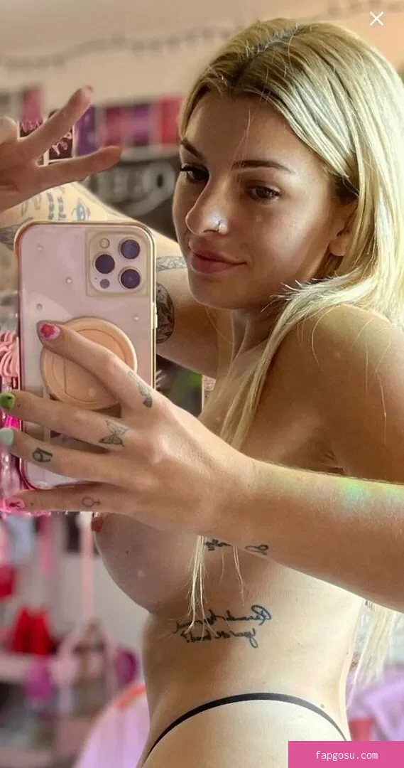 taylorwrenmarie