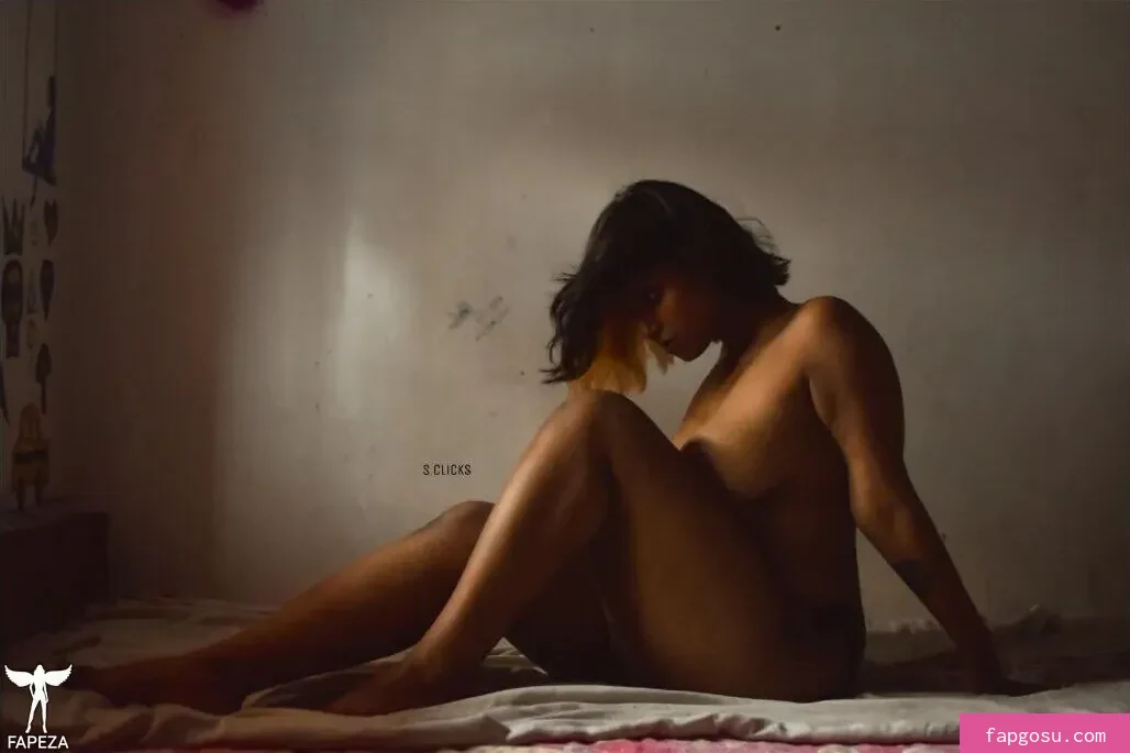 ___that_bong_girl___