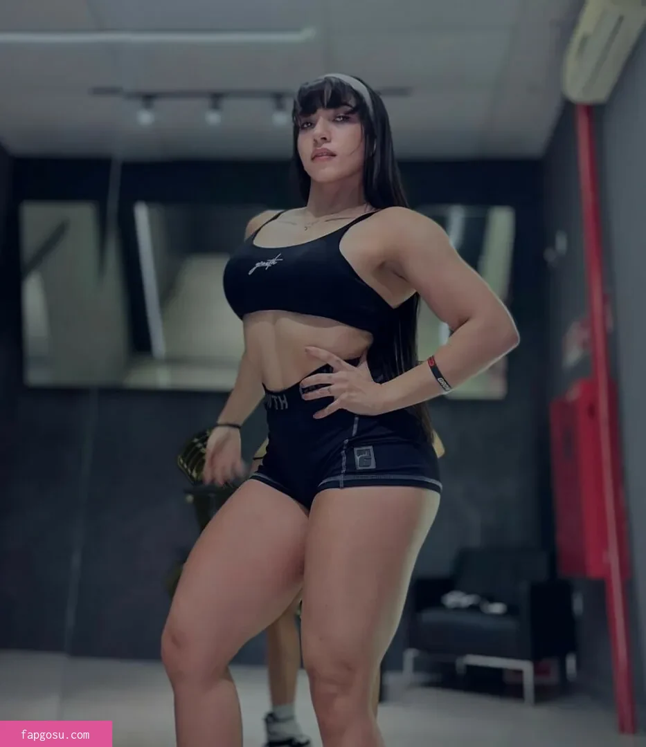 Thaty Barbosa