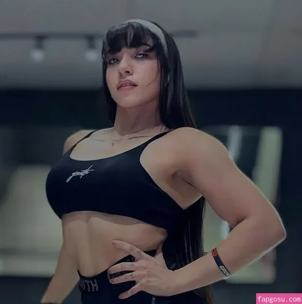 Thaty Barbosa
