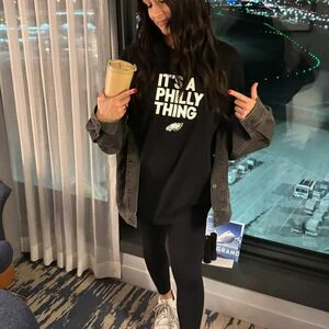 The Bella Twins: content