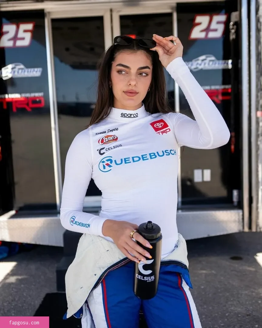 Toni Breidinger