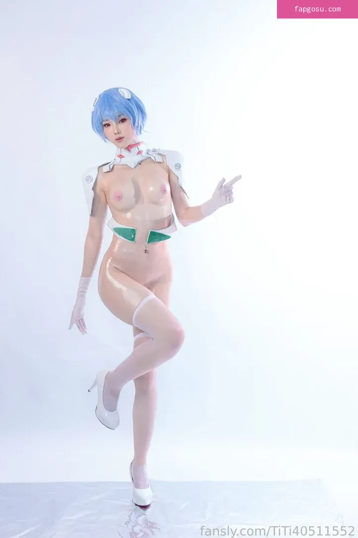TiTi cosplay