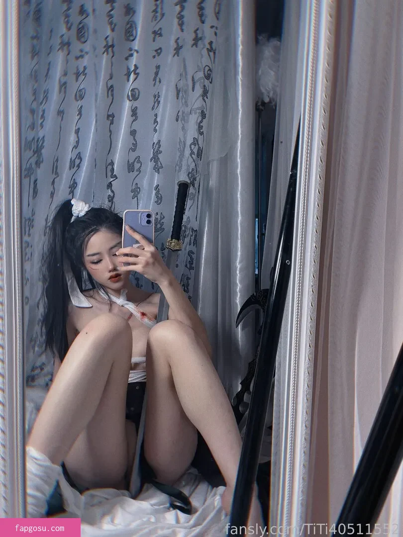 TiTi cosplay