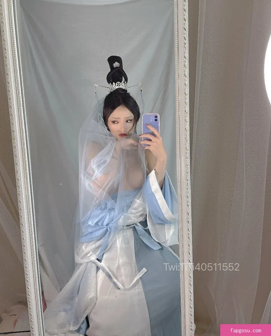 TiTi cosplay