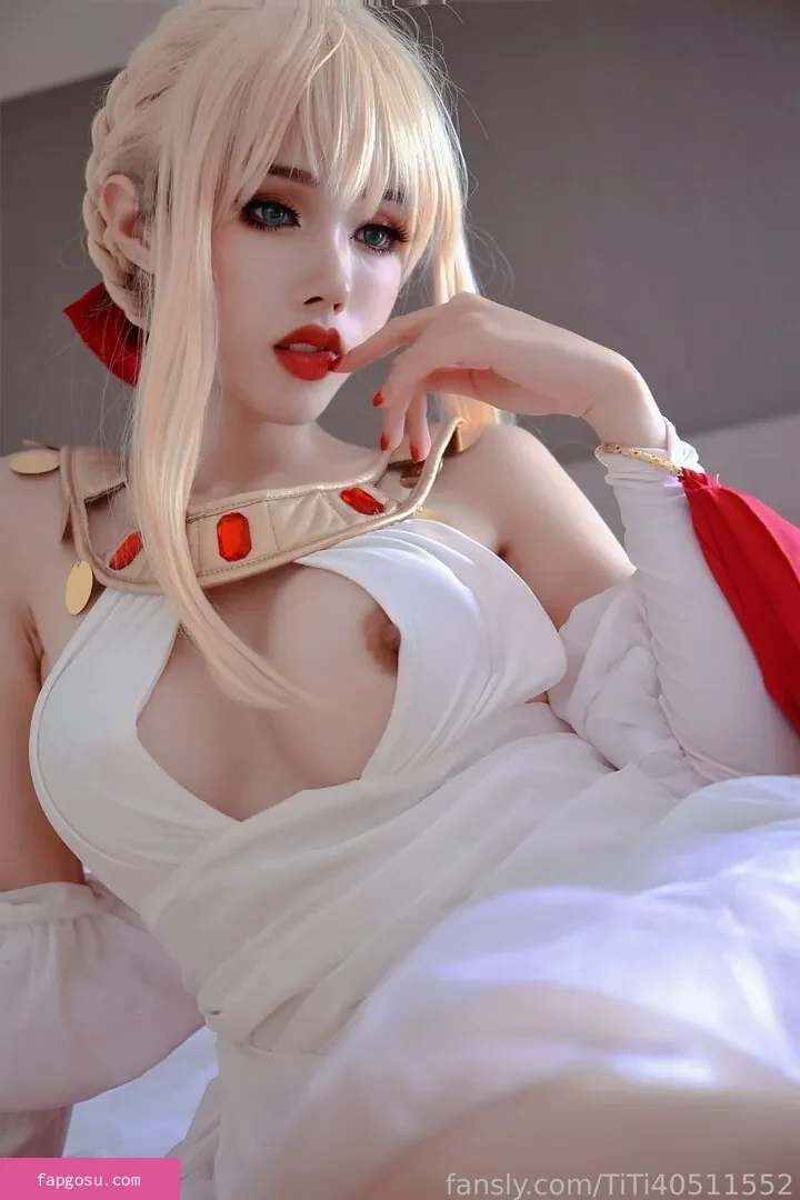 TiTi cosplay