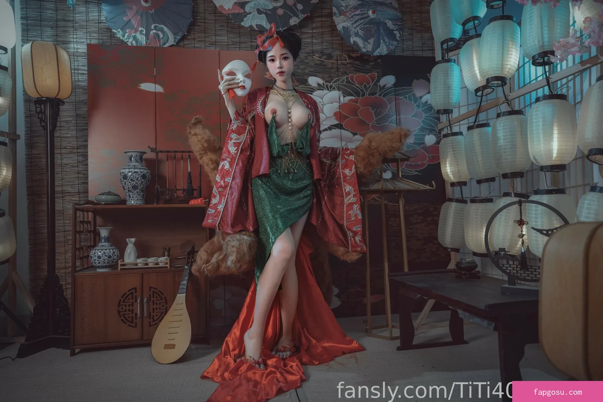 TiTi cosplay