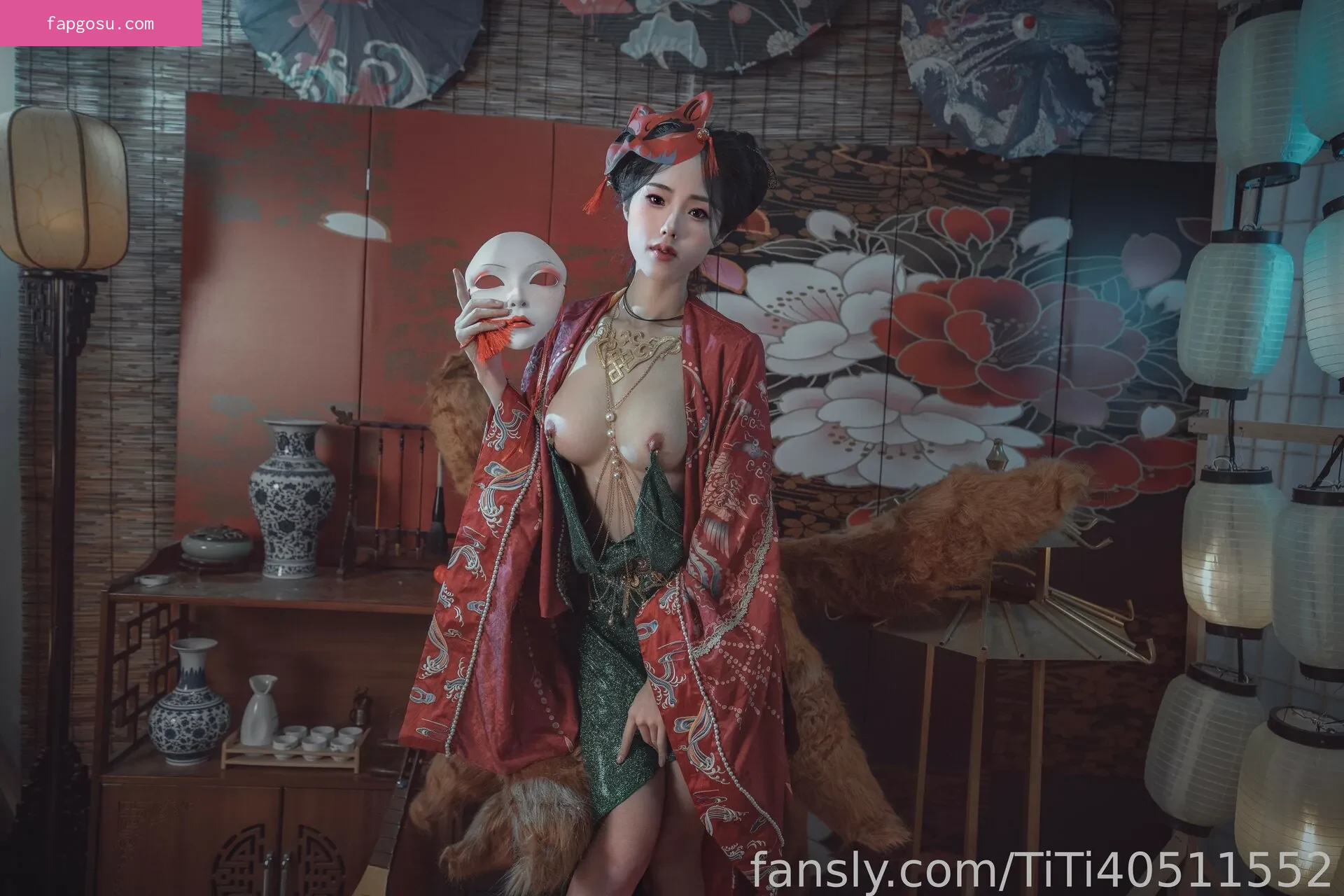 TiTi cosplay