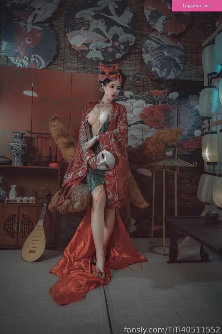TiTi cosplay