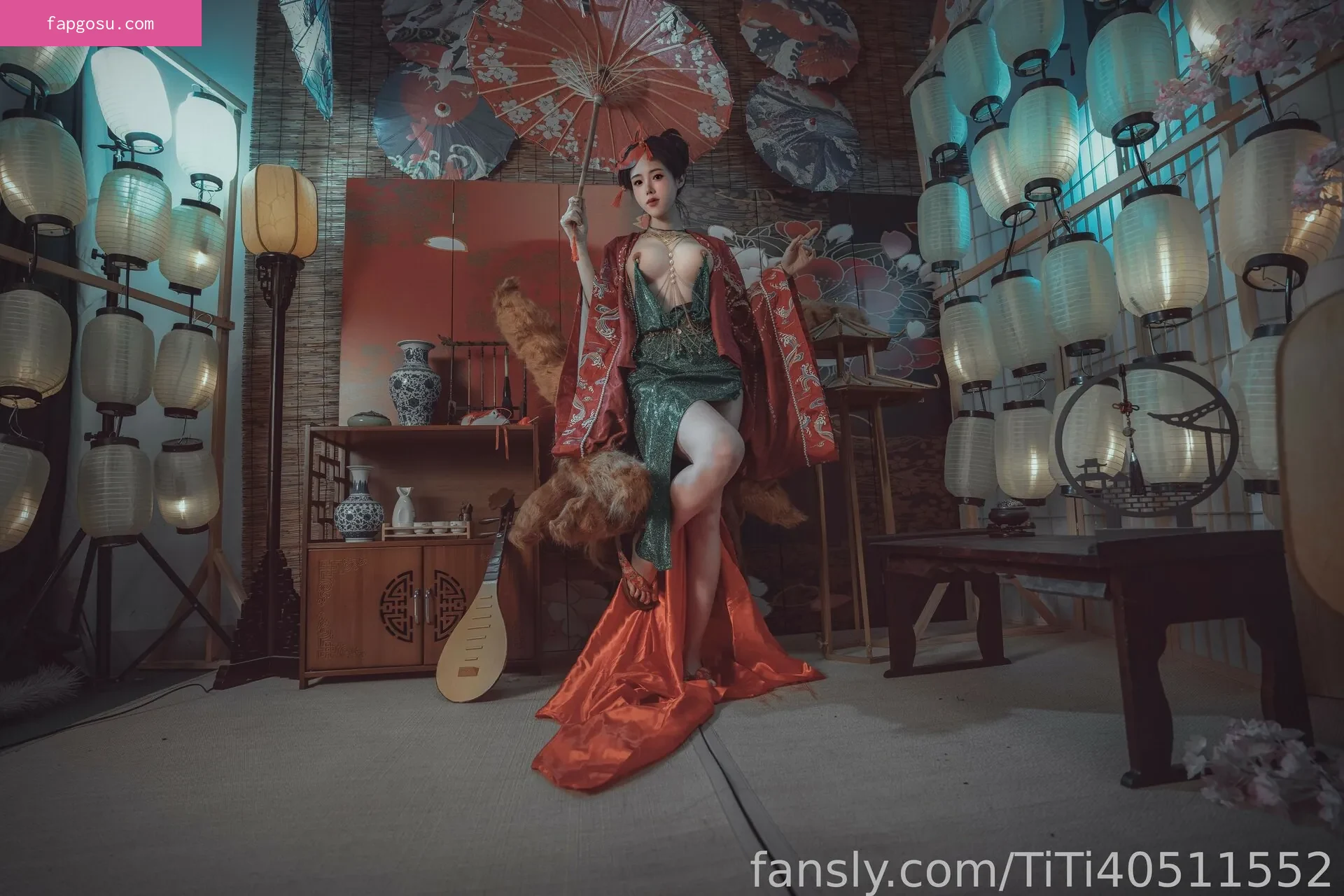 TiTi cosplay