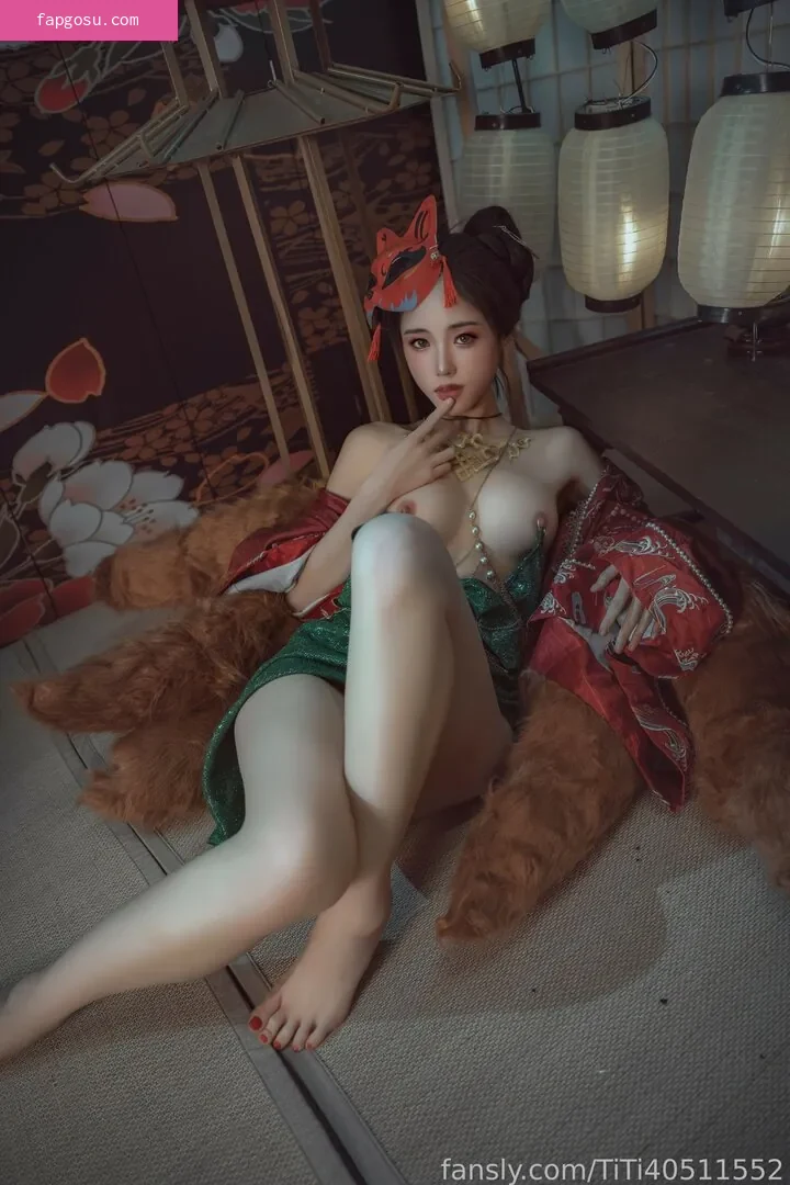 TiTi cosplay