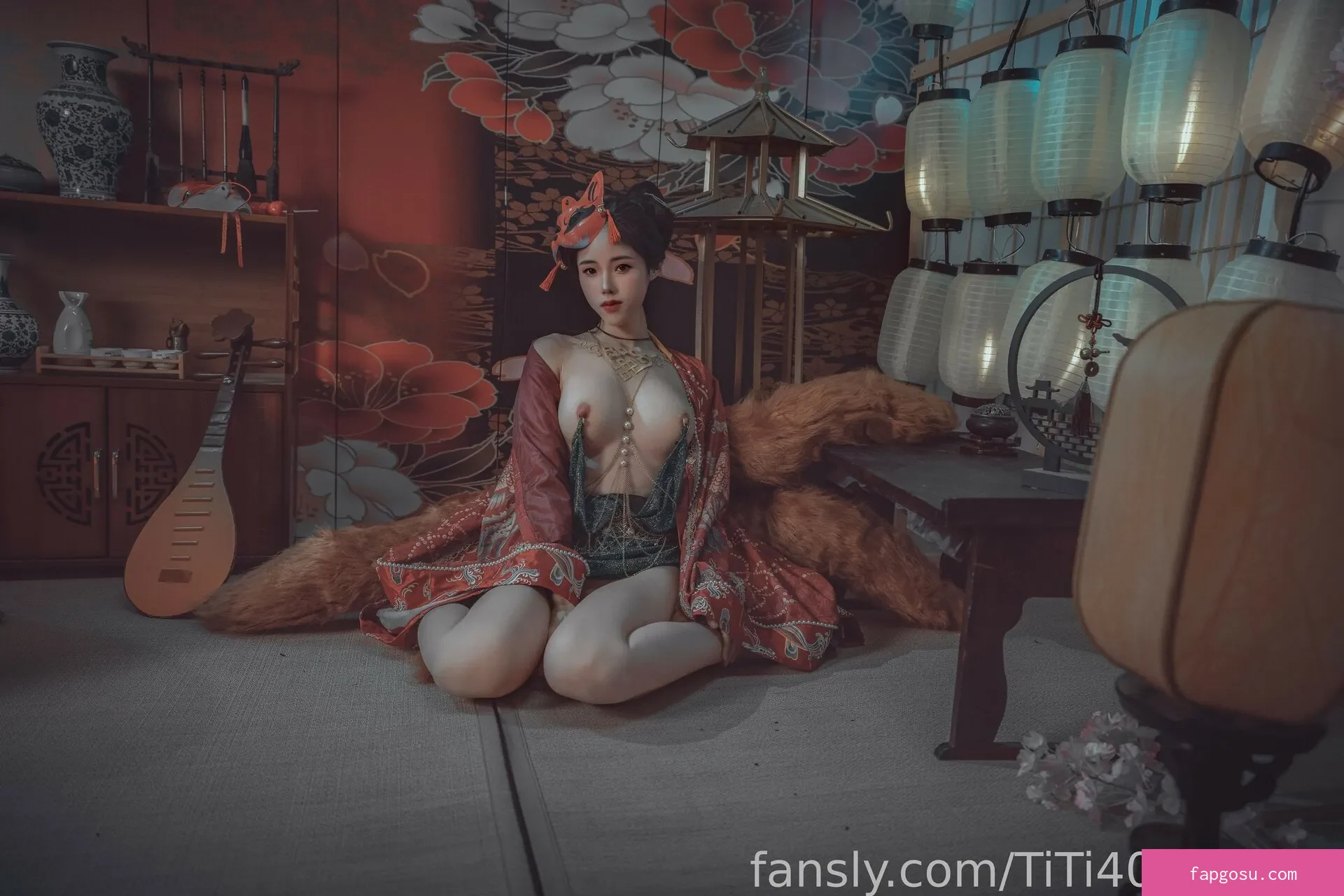 TiTi cosplay
