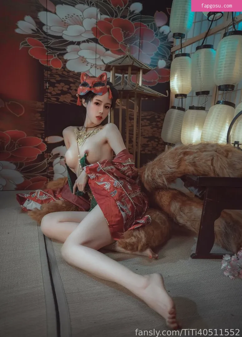 TiTi cosplay