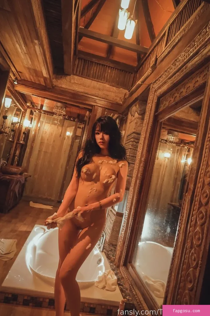 TiTi cosplay