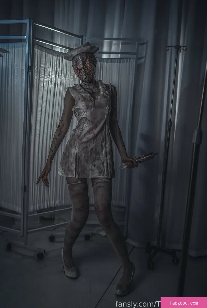 TiTi cosplay