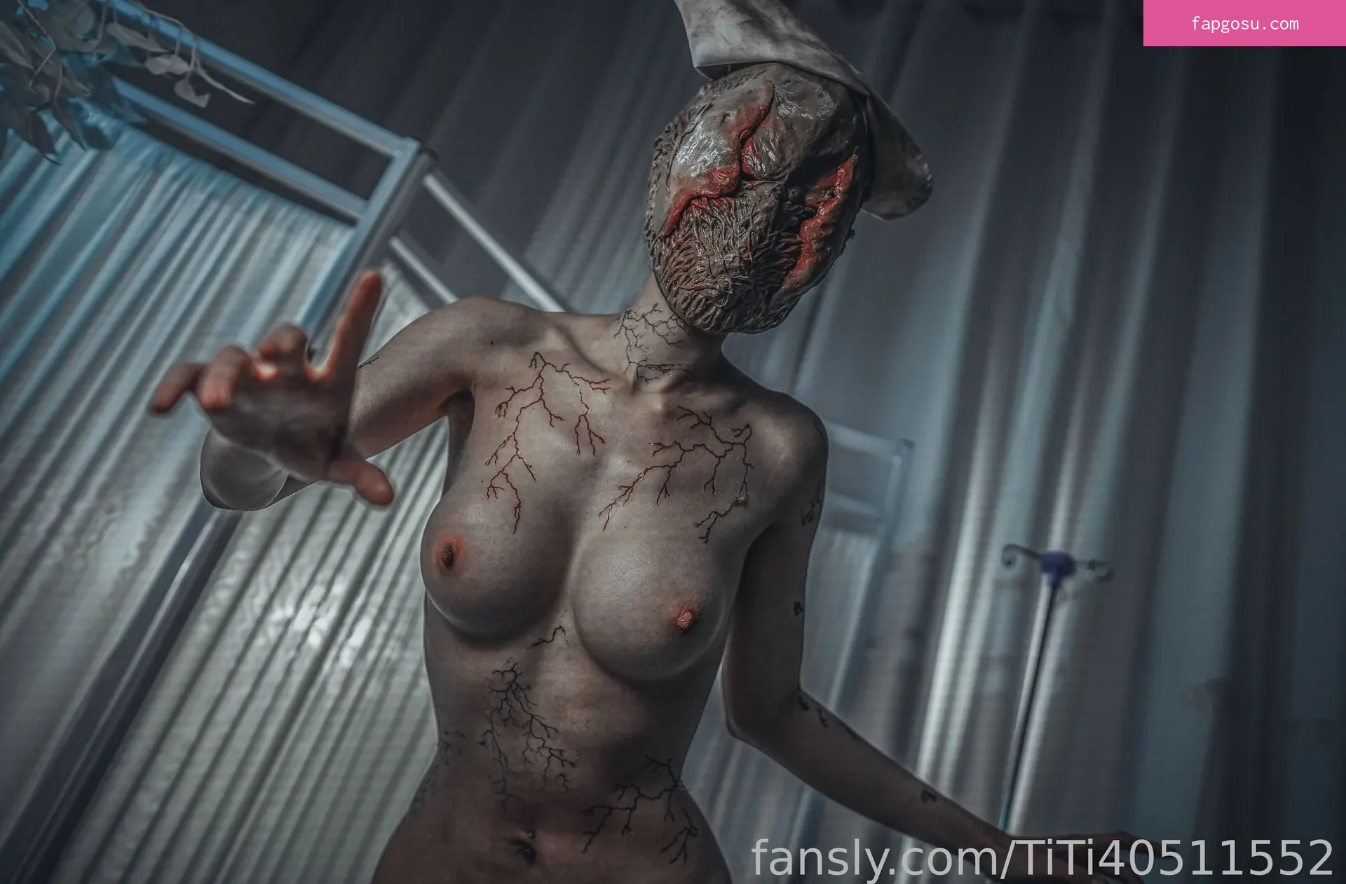 TiTi cosplay