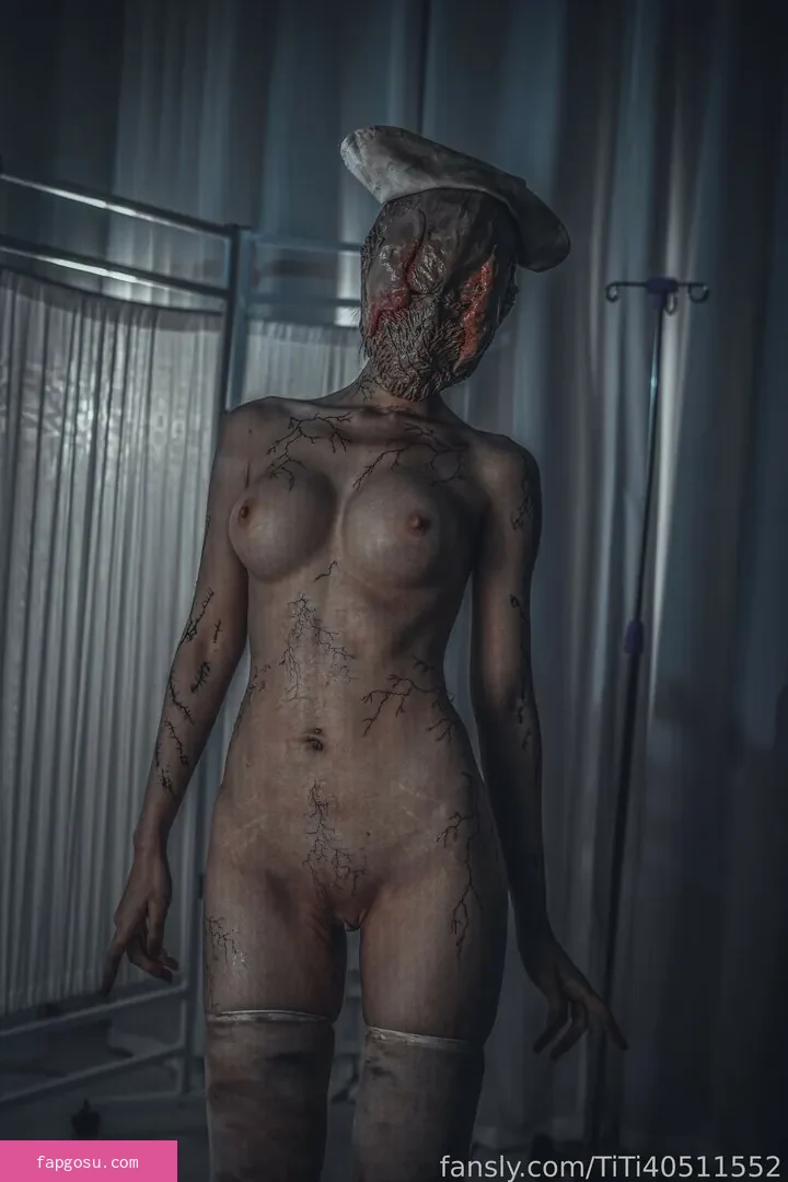 TiTi cosplay